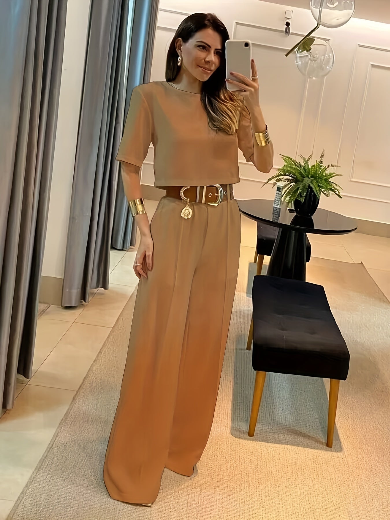 Women's Casual Two-piece Set with Wide Leg Pants - Short Sleeve Crop Top and Wide Leg Pants Outfit for Comfortable and Stylish Look