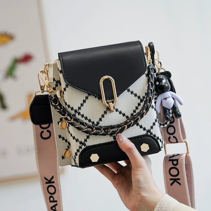 Mobile phone bag women  new trendy fashion lightweight walking bag mini versatile chain small bag for mobile phones
