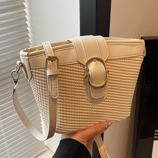 SIXSR 2025 Simple bucket bag women's popular new Korean version ins fashion trend shoulder bag casual trend versatile messenger bag