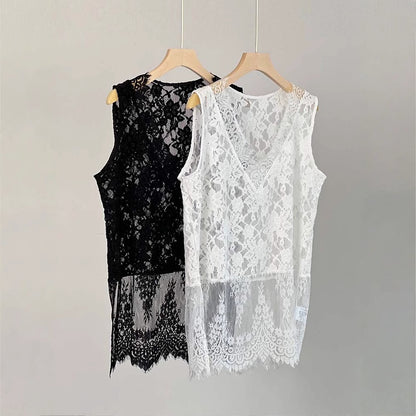 Siyuan, stacked artifact  V-neck heavy industry lace sleeveless lace vest bottoming shirt women's hollow fart curtain 9023