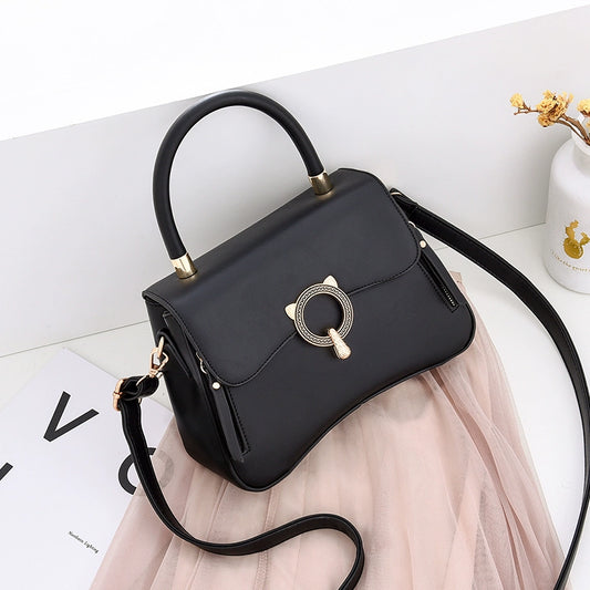 Internet celebrity popular small bag women  summer new trendy versatile ins fashion autumn large capacity shoulder messenger bag
