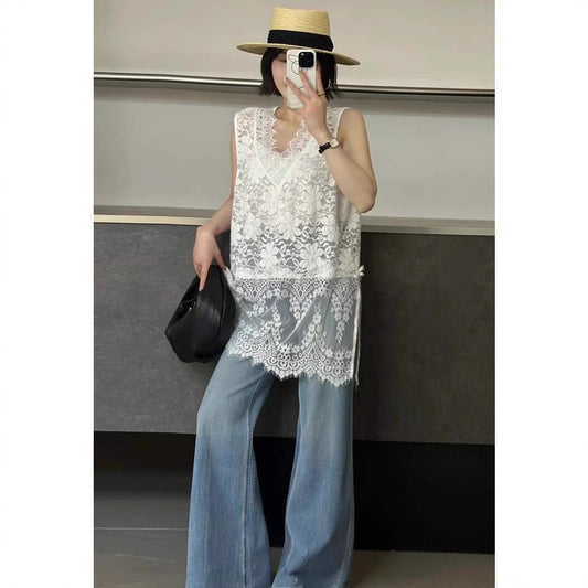 Siyuan, stacked artifact  V-neck heavy industry lace sleeveless lace vest bottoming shirt women's hollow fart curtain 9023