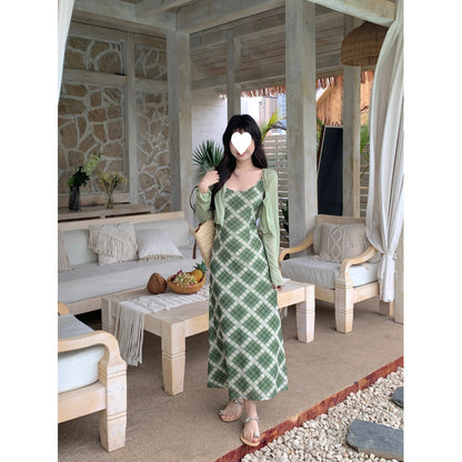 2025 Holiday  retro suspender dress cardigan women's seaside vacation beautiful slim plaid dress two-piece set