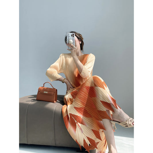 Miyake  spring and summer new fashion printed round neck slim pleated dress temperament elegant water chestnut edge dress
