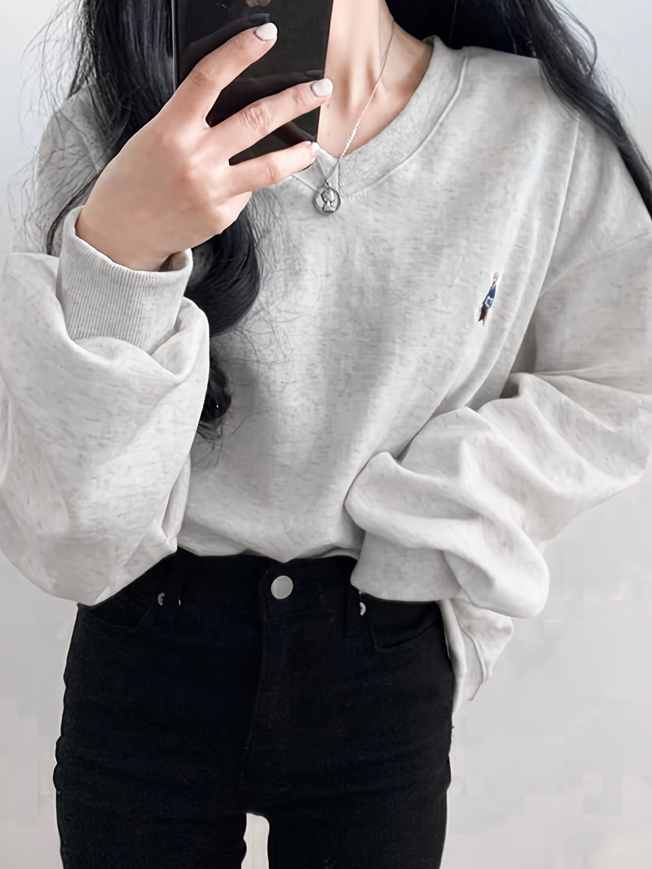 Sixsr Bear Pattern Embroidered Sweatshirt, Casual Long Sleeve V Neck Sweatshirt For Fall & Winter, Women's Clothing