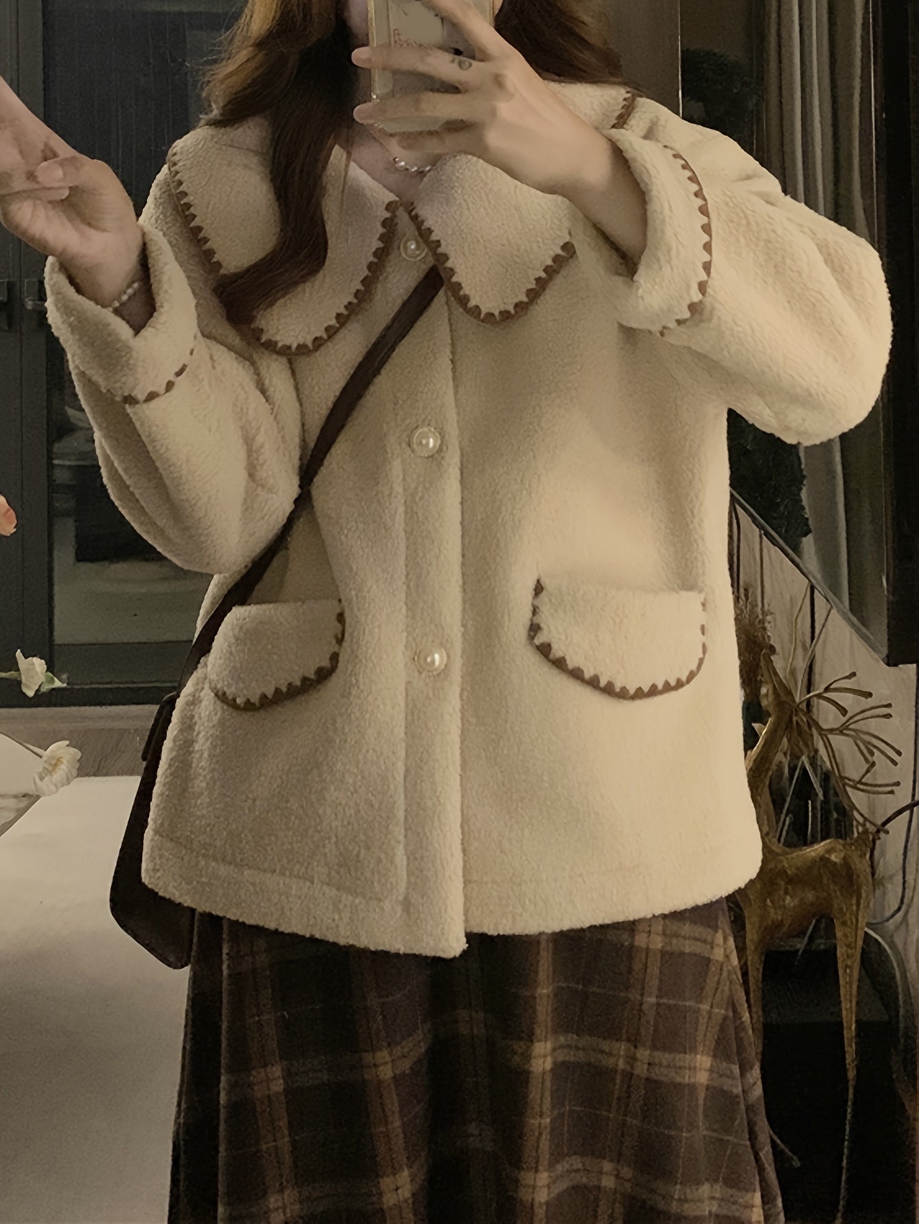 Sixsr Contrast Trim Button Front Plush Coat, Casual Long Sleeve Dual Pockets Lapel Coat For Fall & Winter, Women's Clothing