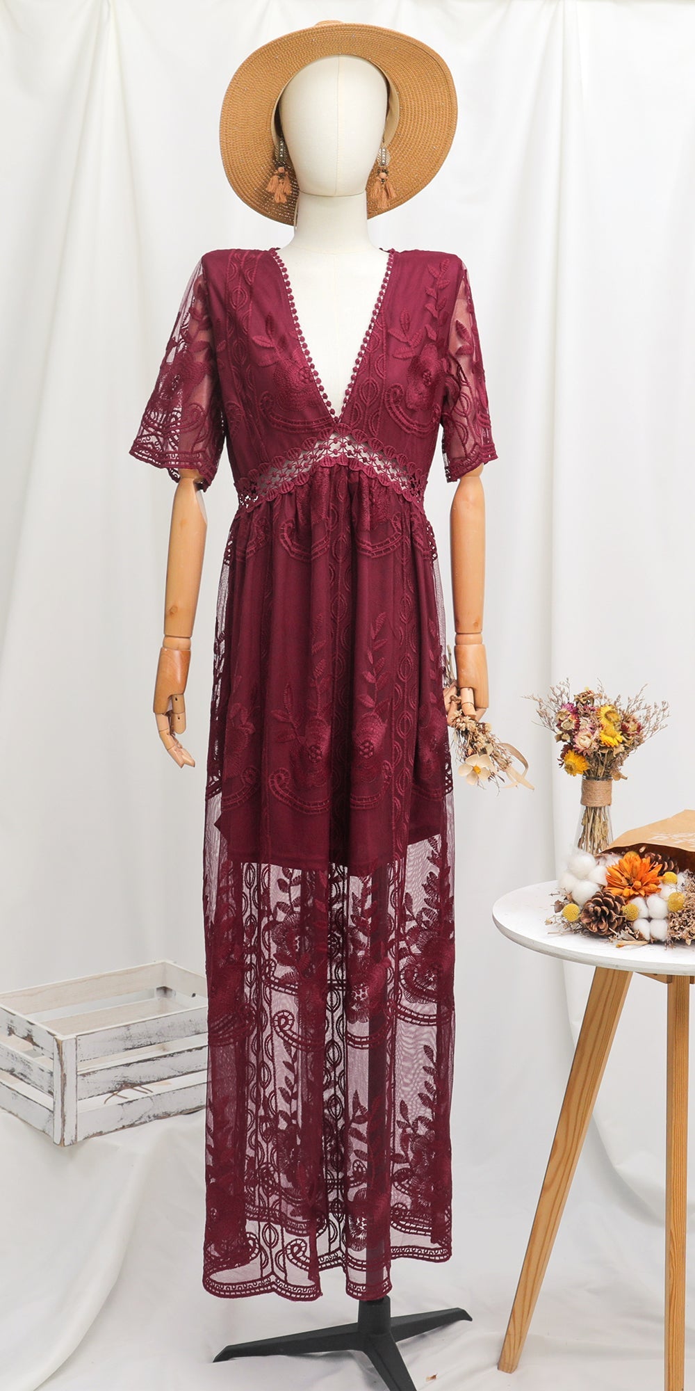 sixsr Summer Boho Women Maxi Dress Loose Embroidery White Lace long Tunic Beach Dress Vacation Holiday Women Clothing