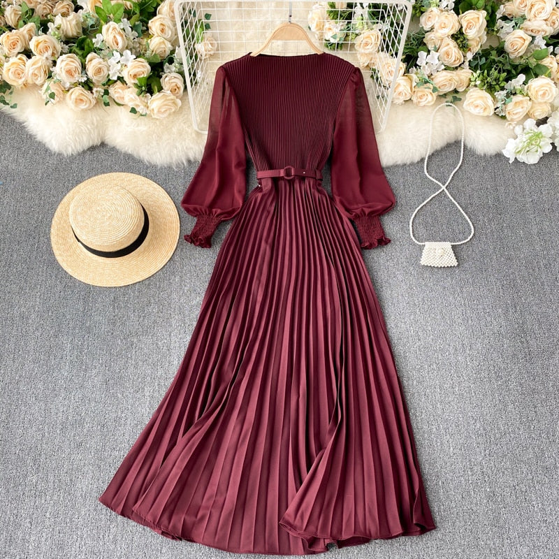 Sixsr Autumn Fashion Streetwear Long Dress Design French Pleated Maxi Dress Women Elegant O Neck Long Sleeve A-line Dress