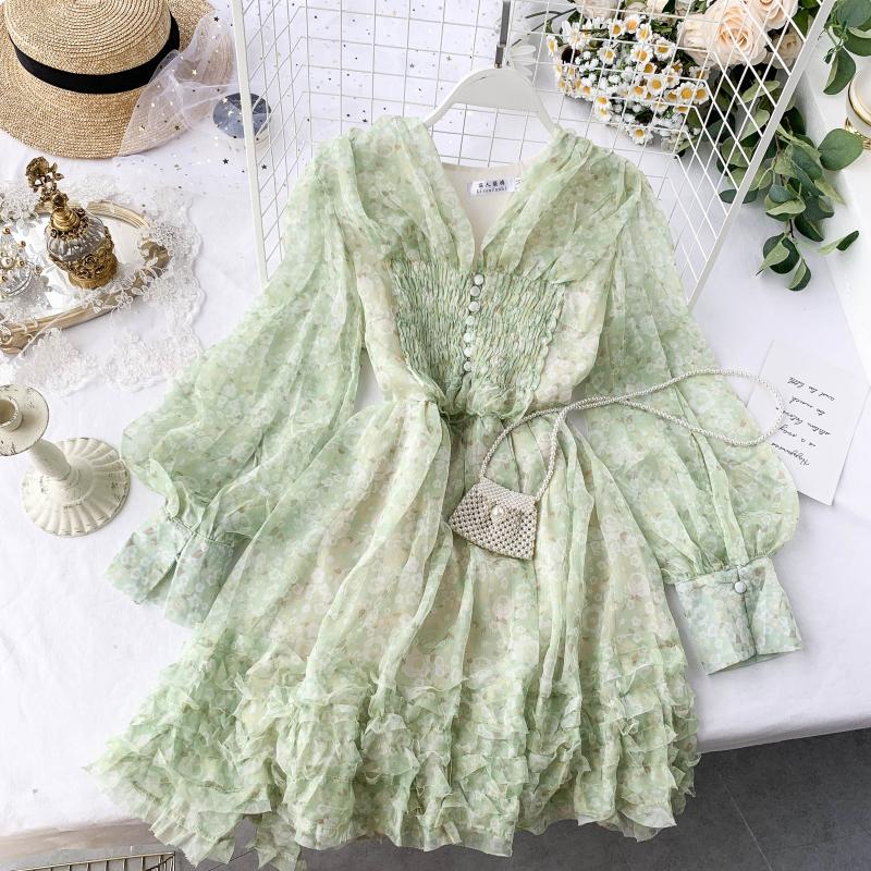 Sixsr  New Fashion Cyber Celebrity Chiffon Floral Print Dress Female Spring Summer French Retro Super Fairy Sweet V-neck Short A-line Dress ML857