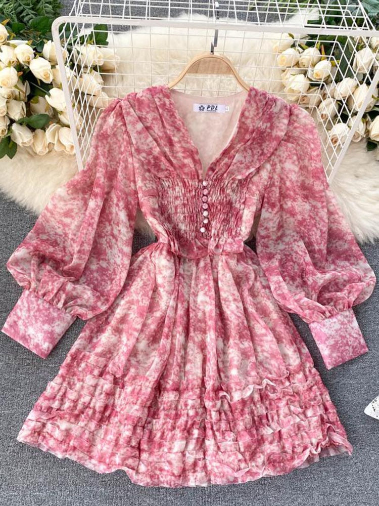 Sixsr  New Fashion Cyber Celebrity Chiffon Floral Print Dress Female Spring Summer French Retro Super Fairy Sweet V-neck Short A-line Dress ML857